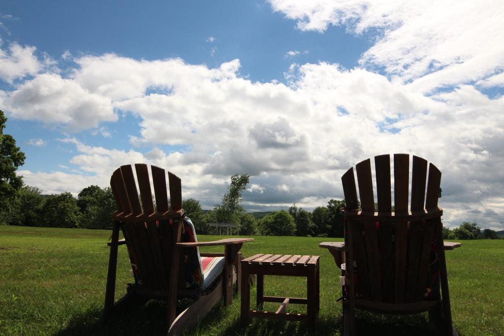 Inn At Clearwater Pond Quechee Exterior photo